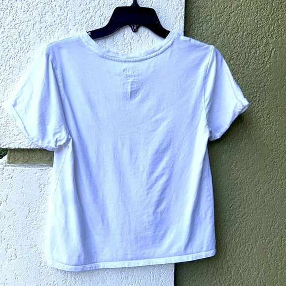 Rose Apothecary t-shirt (Schitt$ Creek) - Picture 2 of 4